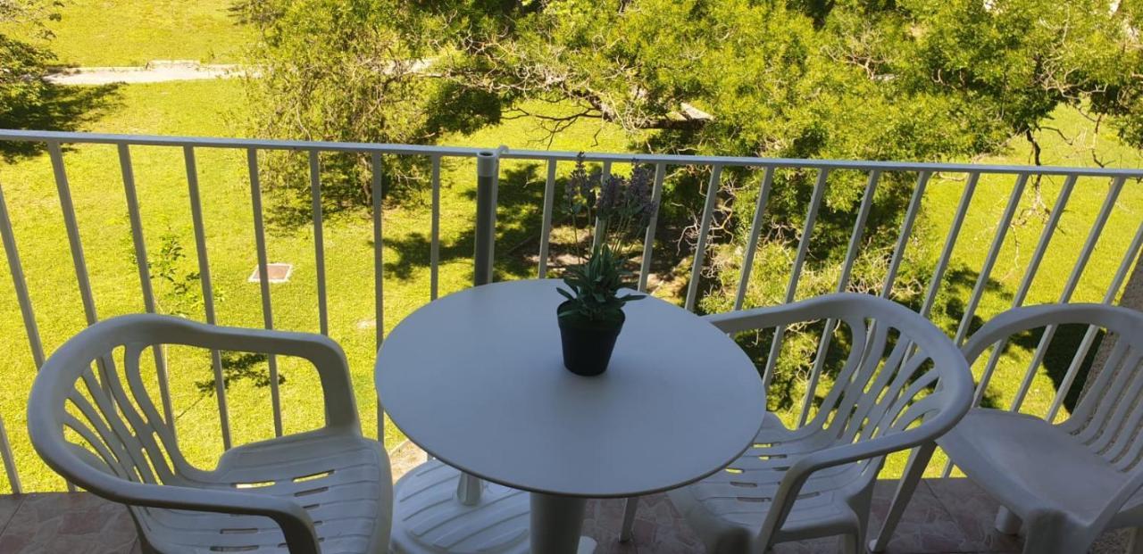 Studio Lou Paradou Residence Le Provence Gréoux-les-Bains Esterno foto